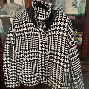 Elegant Black and White Women's Teddy Jacket